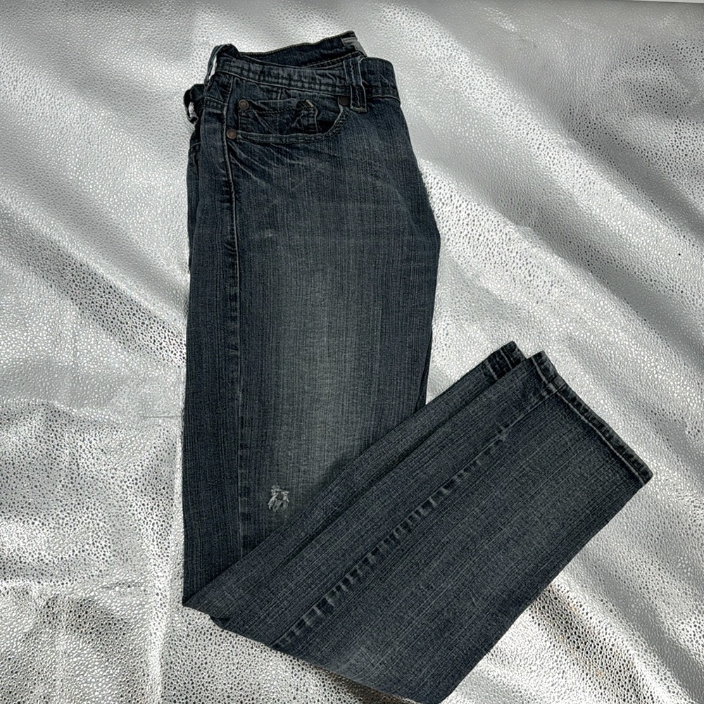 LEVIS Strauss vintage 511 Skinny, distressed Jeans size 32X32”